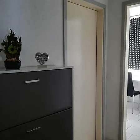 By The Sea Sutivan, Brac - 20964 Appartement *